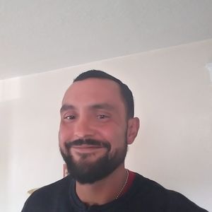 Meet your Posher, Ernest